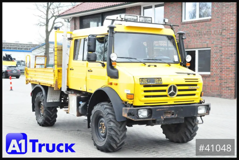 U4000, 437/25 4x4, Pritsche, Doka, Allrad 6 Sitze, 