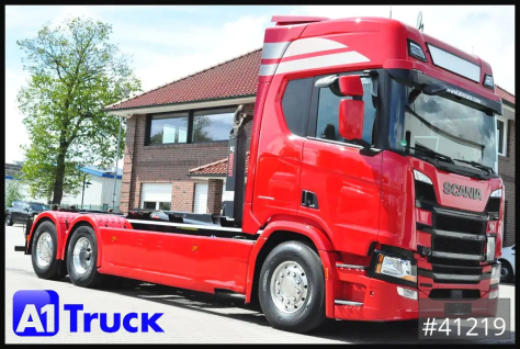 R500, Abrollkipper, HIAB, Lift-Lenkachse, 