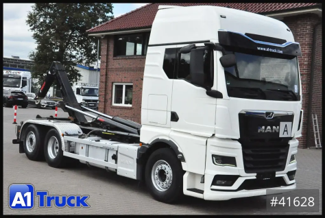 TGX 26,500 LL, HIAB Intarder Navi Sound, Funk