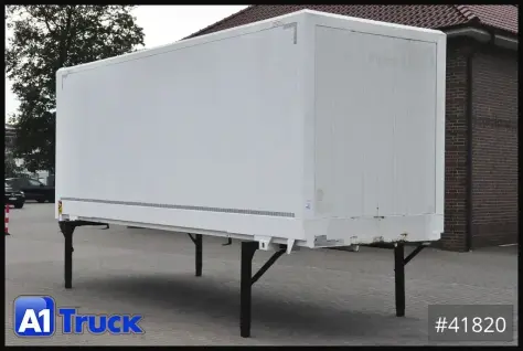 WB BDF 7,45 Koffer, Klapptische,  Rolltor