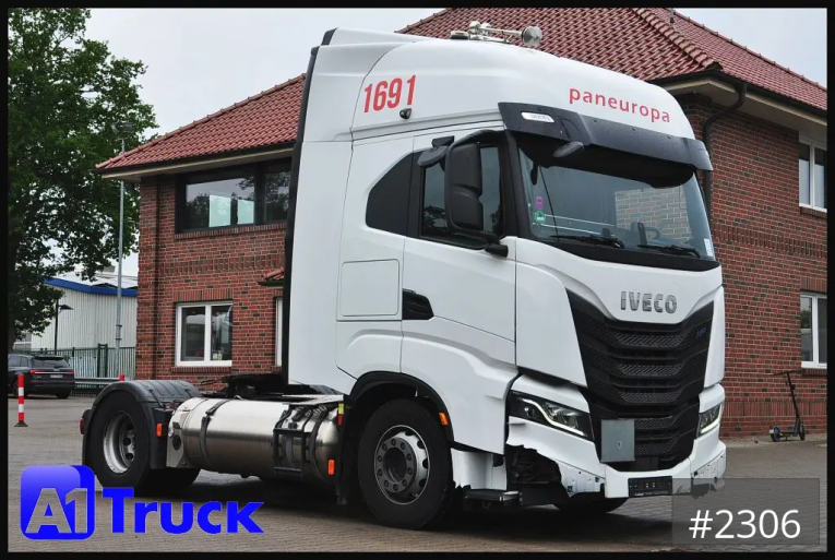 Iveco - Standard Sattelzugmaschine - Sattelzug -  AS 440/460 Stralis, Retarder, LNG, Gas, 