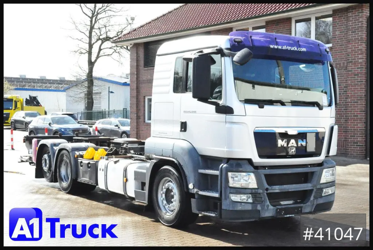 MAN - BDF-Fahrzeug - LKW > 7.5 - TGS 26,400, BDF, 7,45, LBW Bär 2t. 