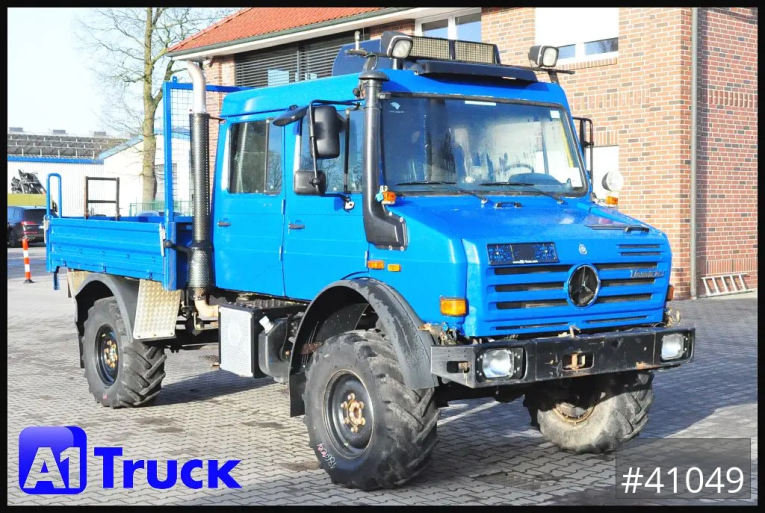 Unimog - Pritsche - LKW > 7.5 - 437/25 U4000, 4x4, Pritsche, Doka, 6 Sitze