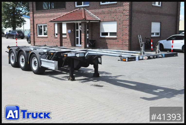 D-tec - Wechselfahrgestell - Auflieger - VCC-01, Multi Chassi, 2 x Liftachse, Mittellausschub,