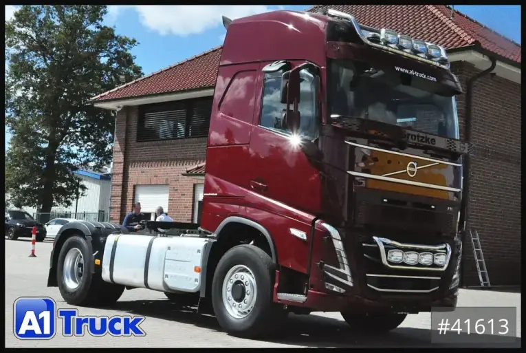 Volvo - Standard Sattelzugmaschine - Sattelzug - FH 540 4x4H X-Trac Navi TV Leder Standklima, 